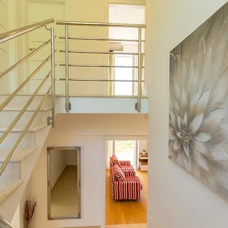 Hedera Estate, Hedera Vii Βίλα