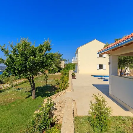 Hedera Estate, Hedera Vii * Zaton (Dubrovnik-Neretva)