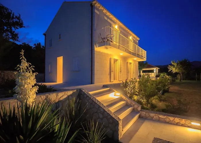 Willa Hedera Estate, Hedera Vii *