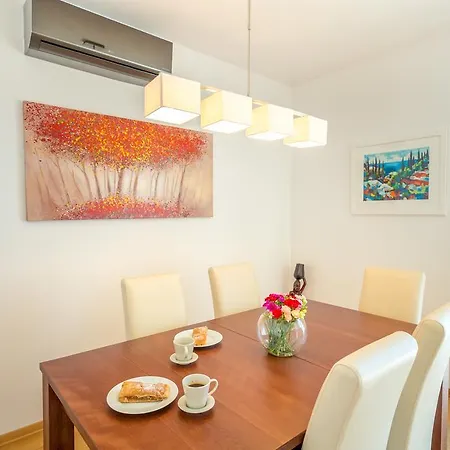 Hedera Estate, Hedera Vii Villa