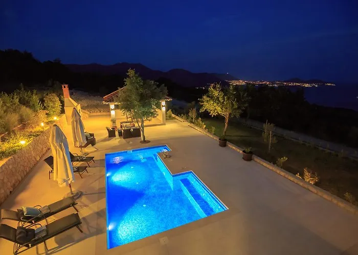 Hedera Estate, Hedera Vii Vila *