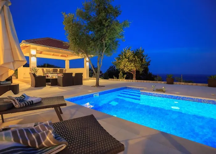 Hedera Estate, Hedera Vii Vila *