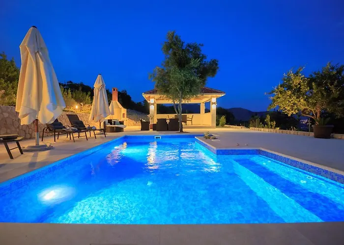 Vila Hedera Estate, Hedera Vii *