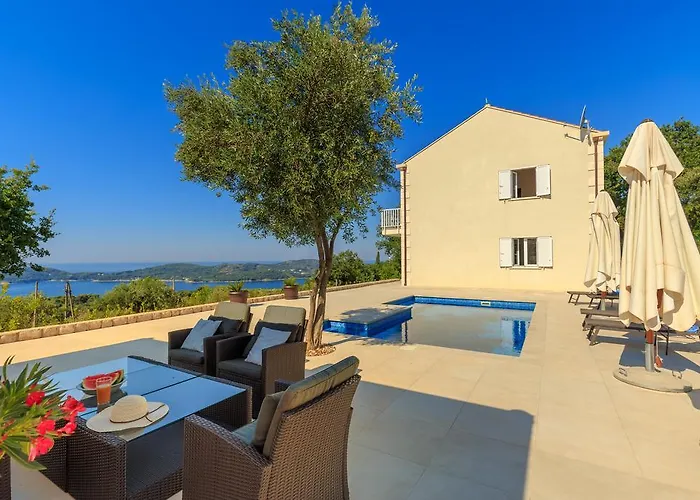 Hedera Estate, Hedera Vii